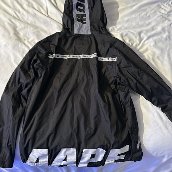 Aape rain jacket - Picture 2 of 2